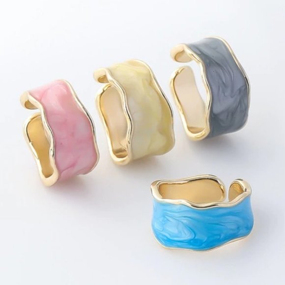 Gold band with blue enamel. OS - Picture 2 of 2